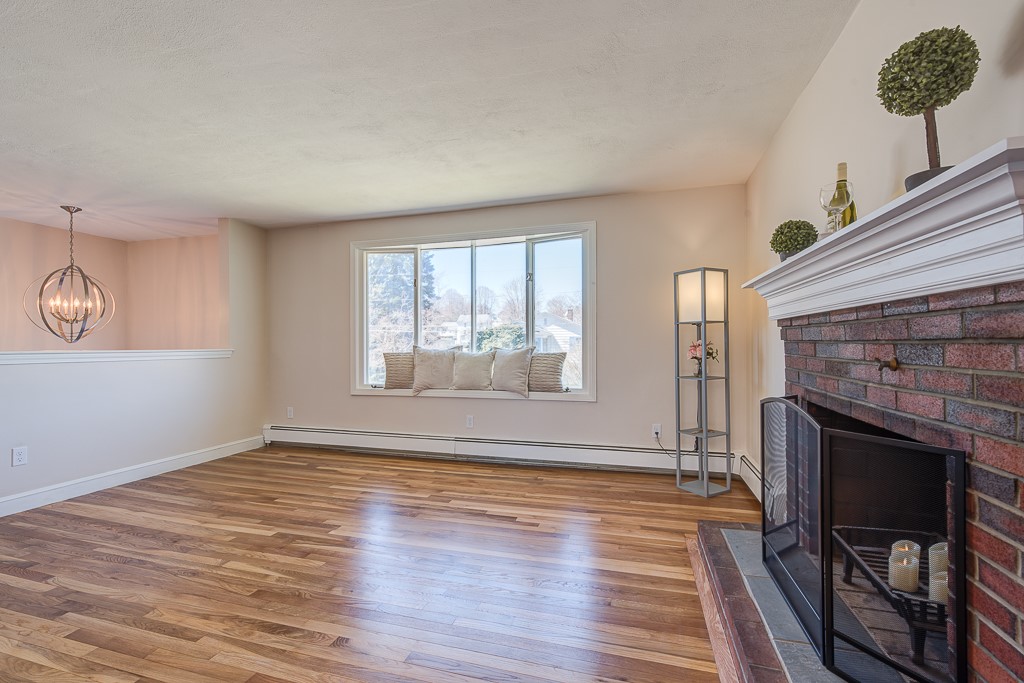 13 Mitris Boulevard Woonsocket, RI 02895 - Photo 31 of 48 Living Room