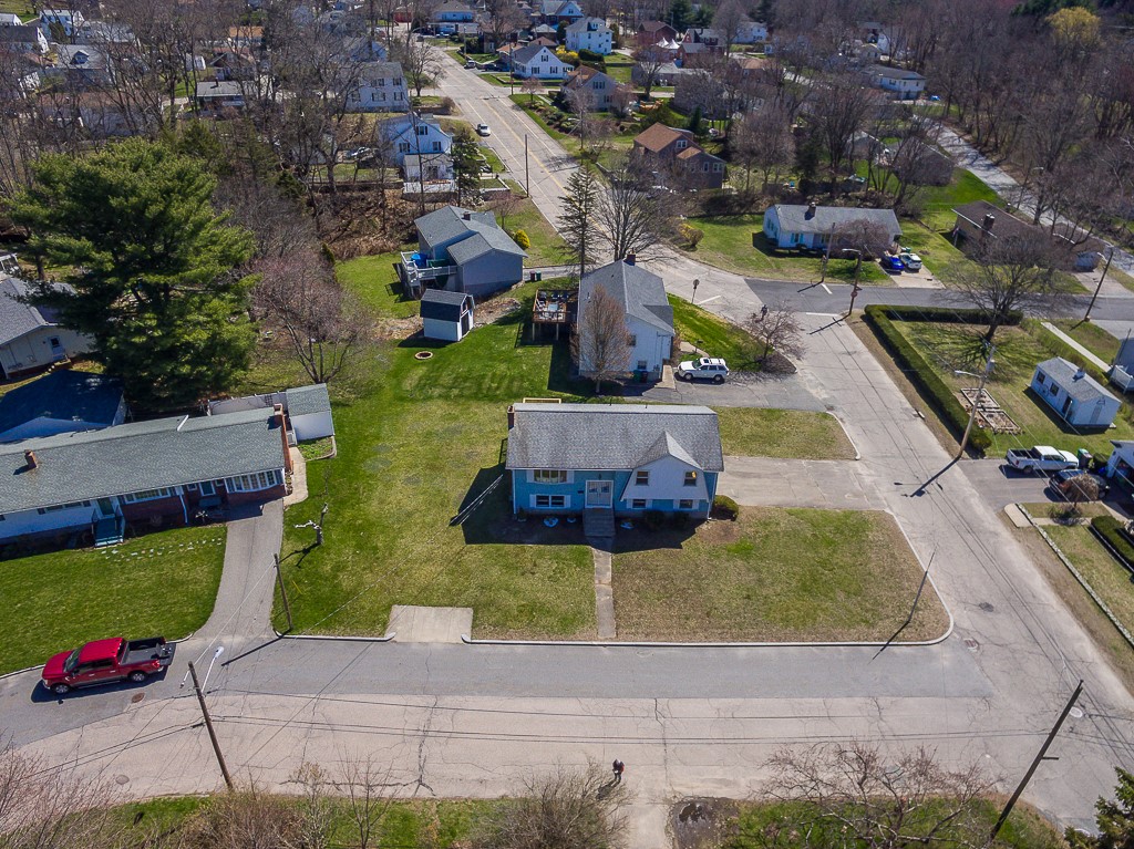 13 Mitris Boulevard Woonsocket, RI 02895 - Photo 6 of 48 Gallery Image 6