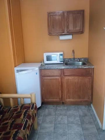 $159,000 | 8459 North Lake Shore Drive, Bitely, MI 49309