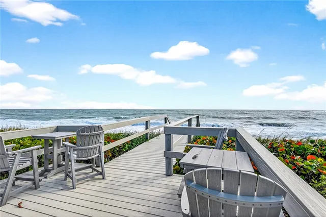 $765,000 | 400 Beach Road, Unit 219, Vero Beach, FL 32963
