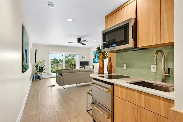 $765,000 | 400 Beach Road, Unit 219, Vero Beach, FL 32963