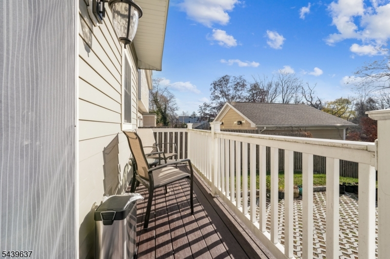 48 Mechanic Street Millburn, NJ 07041 - Photo 4 of 24