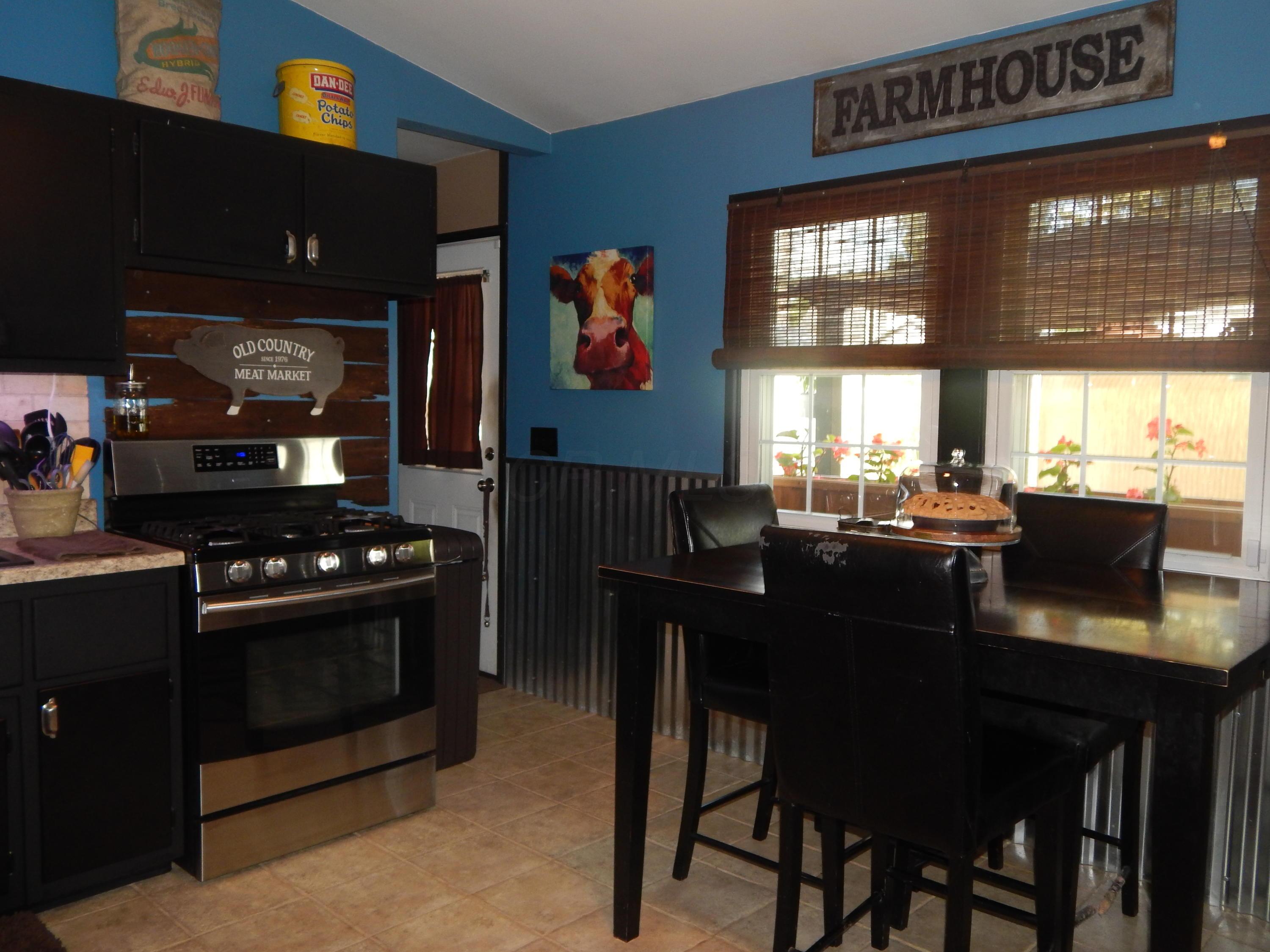 315 Sturbridge Road Columbus, OH 43228 - Photo 35 of 50 Gallery Image 35