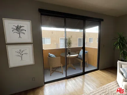 $570,000 | 828 North Hudson Avenue, Unit 206, Los Angeles, CA 90038