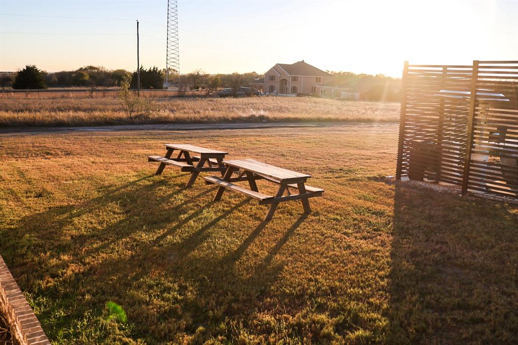 997 Ovilla Road Waxahachie, TX 75167 - Photo 5 of 32