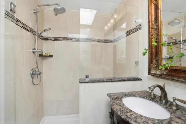 $1,449,888 | 20 Dorado Terrace, Unit C, San Francisco, CA 94112