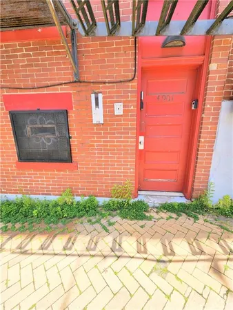 $925 | 4901 Penn Avenue, Unit 5, Pittsburgh, PA 15224