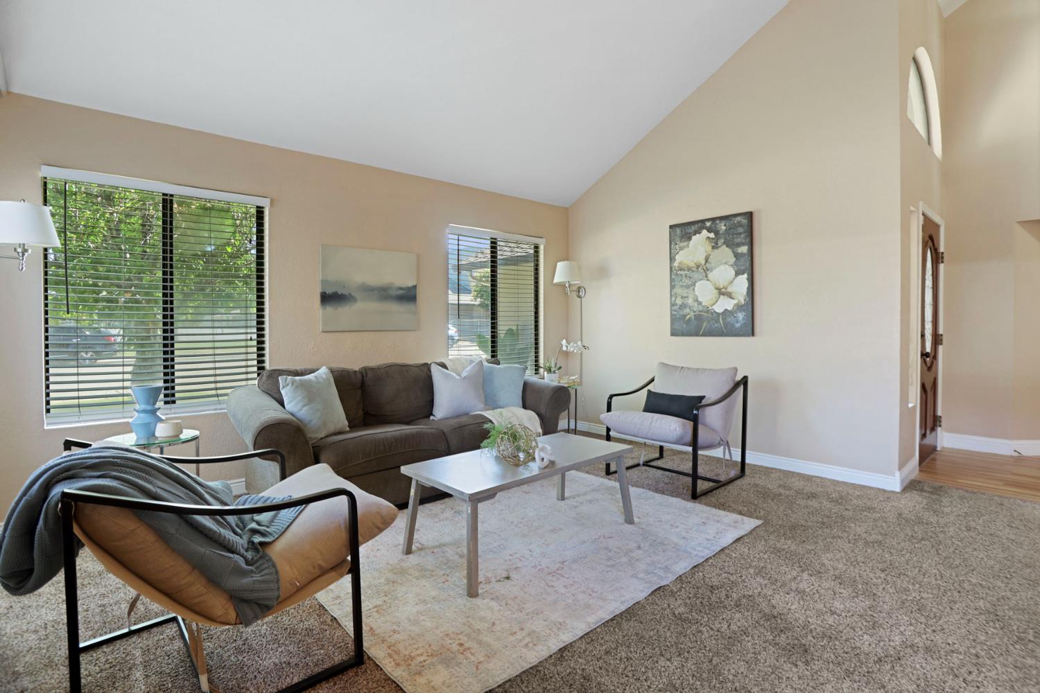 1605 Stanley Drive Ripon, CA 95366 - Photo 4 of 46