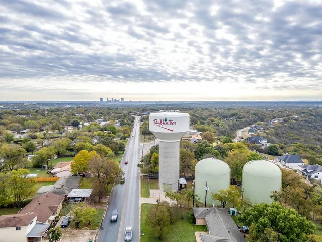 a view of a volley ball court