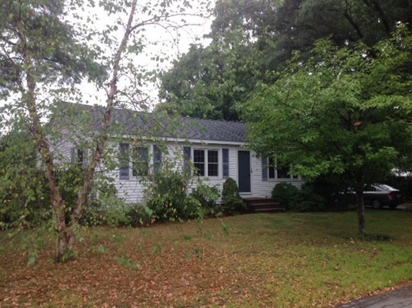 4 George Avenue Westford, MA 01886 - Photo 1 of 29 Gallery Image 1