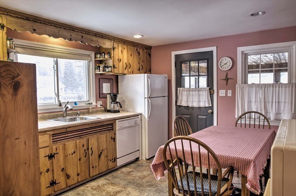 4 George Avenue Westford, MA 01886 - Photo 10 of 29 Gallery Image 10