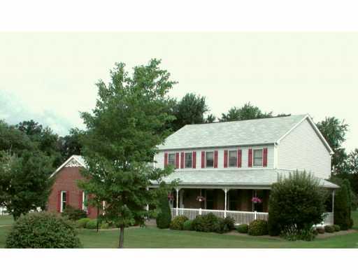 451 Pinkerton Road Wexford, PA 15090 - Photo 1 of 8 Gallery Image 1