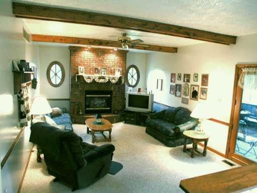 451 Pinkerton Road Wexford, PA 15090 - Photo 4 of 8 Gallery Image 4