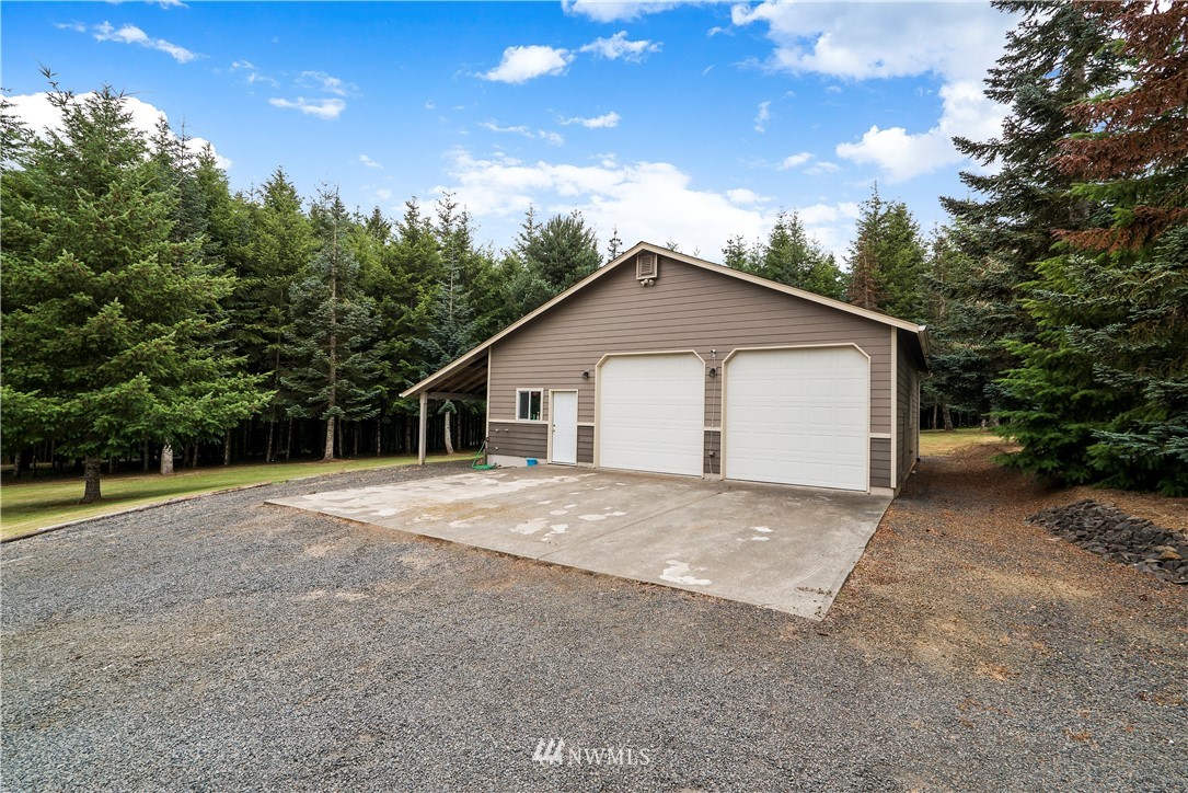 217 Brockway Road Chehalis, WA 98532 - Photo 3 of 25