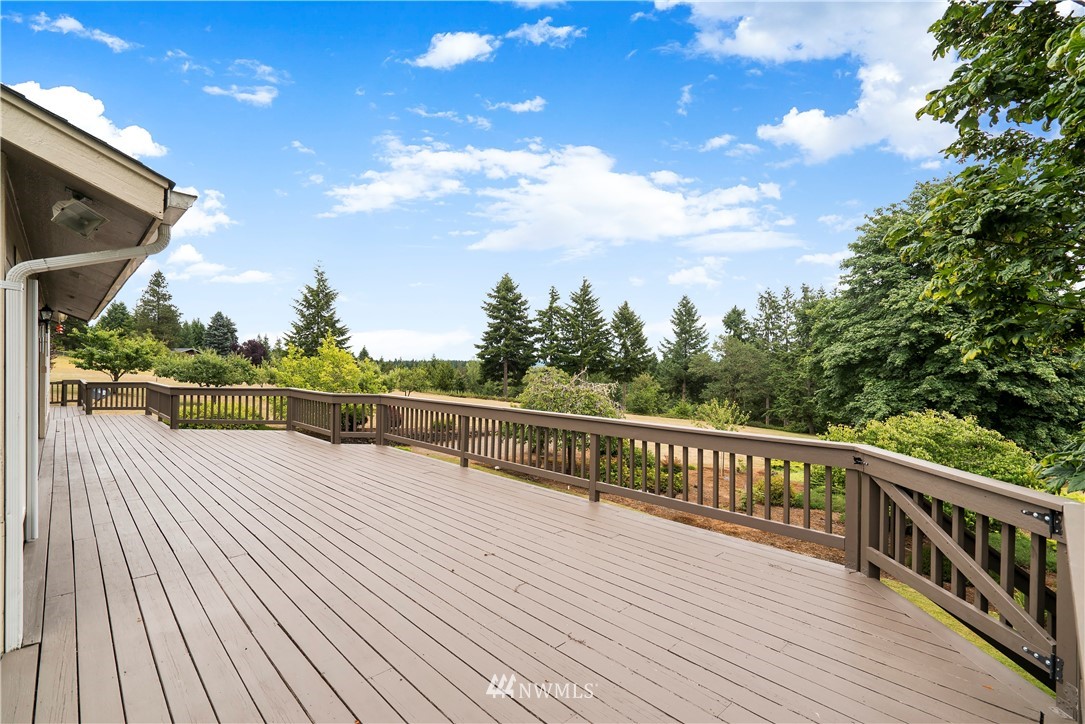 217 Brockway Road Chehalis, WA 98532 - Photo 4 of 25