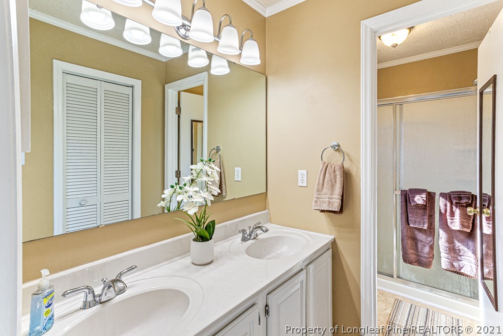 5901 Rehoboth Road Hope Mills, NC 28348 - Photo 20 of 33 Gallery Image 20