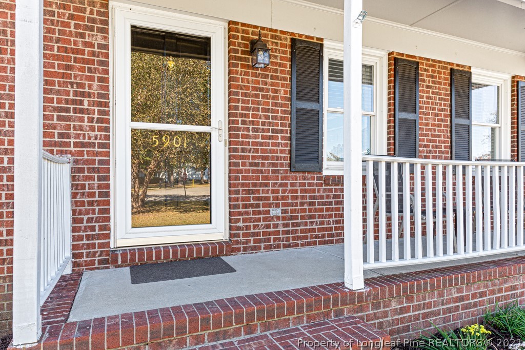 5901 Rehoboth Road Hope Mills, NC 28348 - Photo 4 of 33 Gallery Image 4