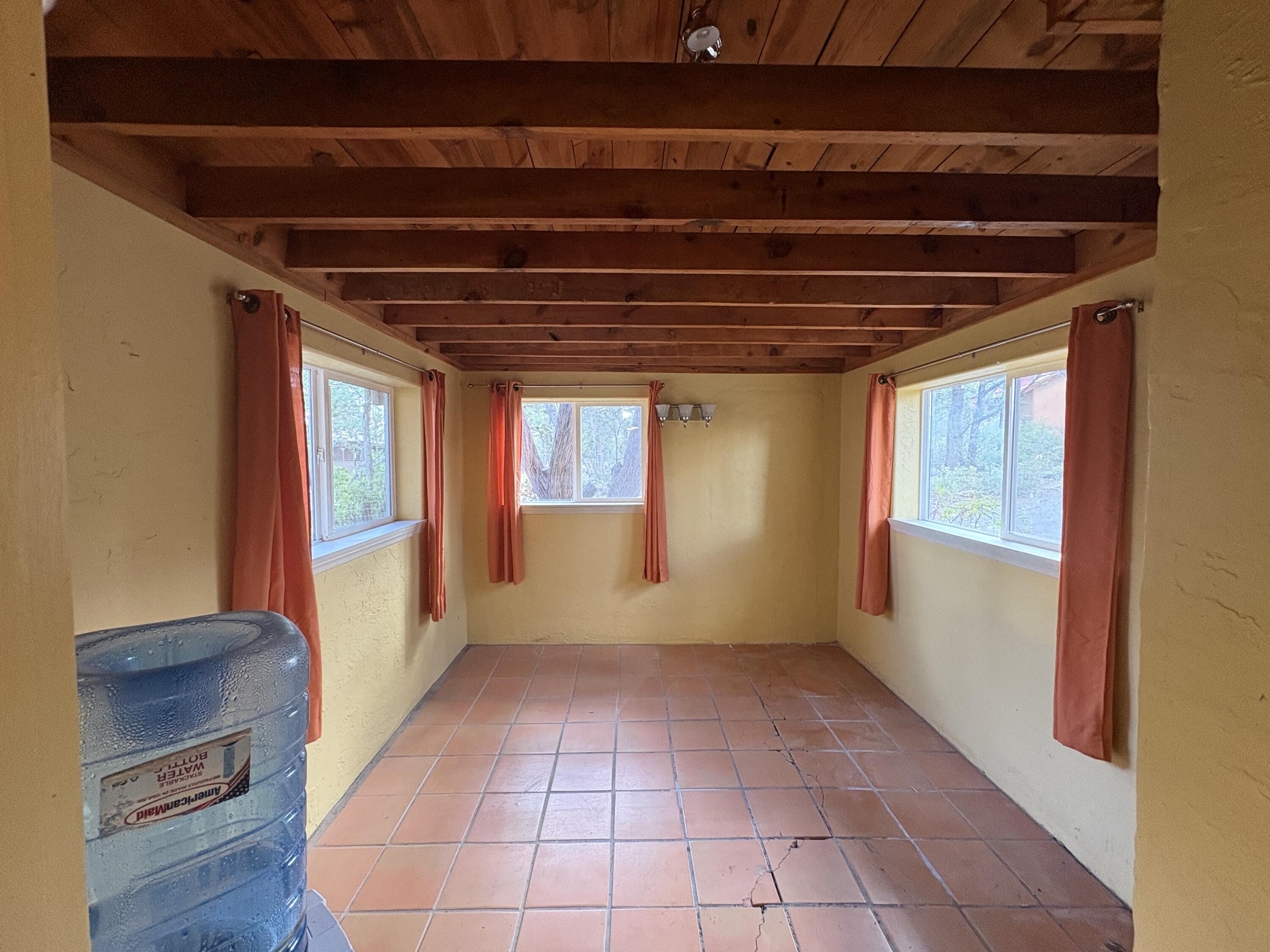42 Ridge Drive Cedar Crest, NM 87008 - Photo 7 of 16 Gallery Image 7