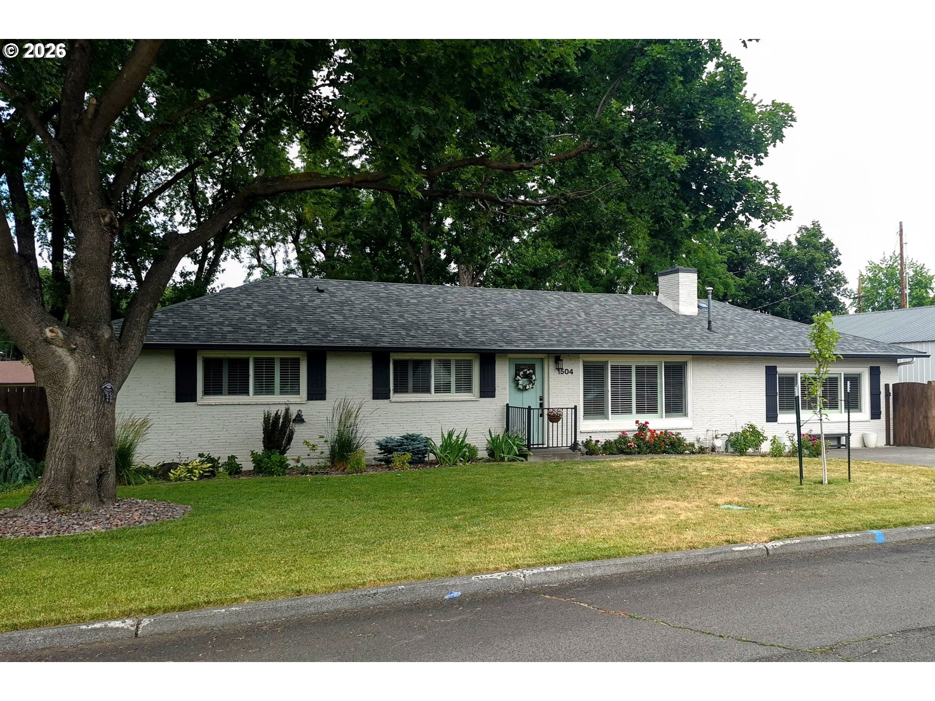 1504 Southwest 41st Street Pendleton, OR 97801 - Photo 2 of 29