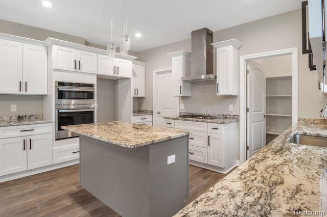 2986 Hessel Avenue Rochester Hills, MI 48307 - Photo 12 of 28