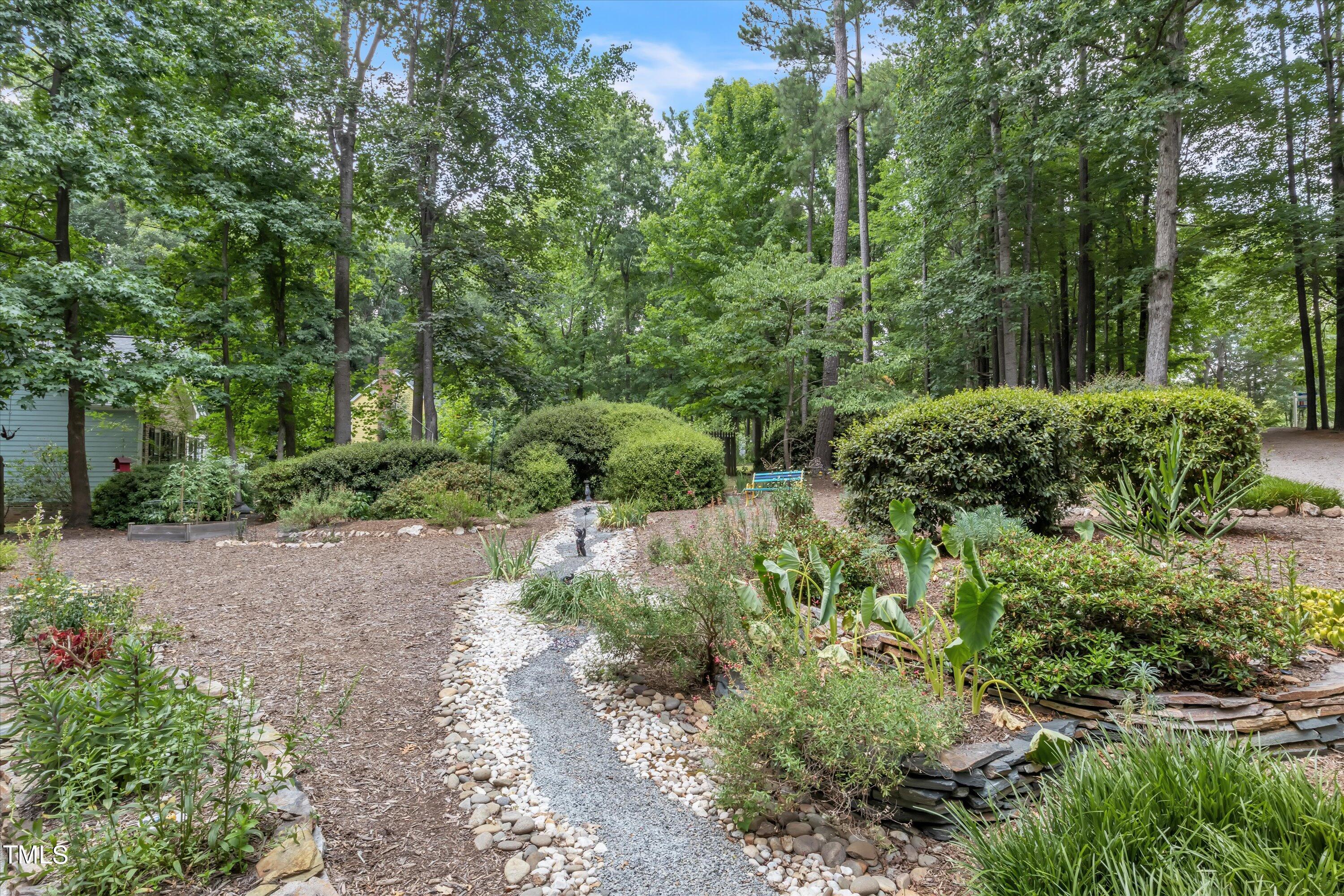 9208 Tree Meadow Lane Raleigh, NC 27603 - Photo 6 of 61 11-IMG_5727