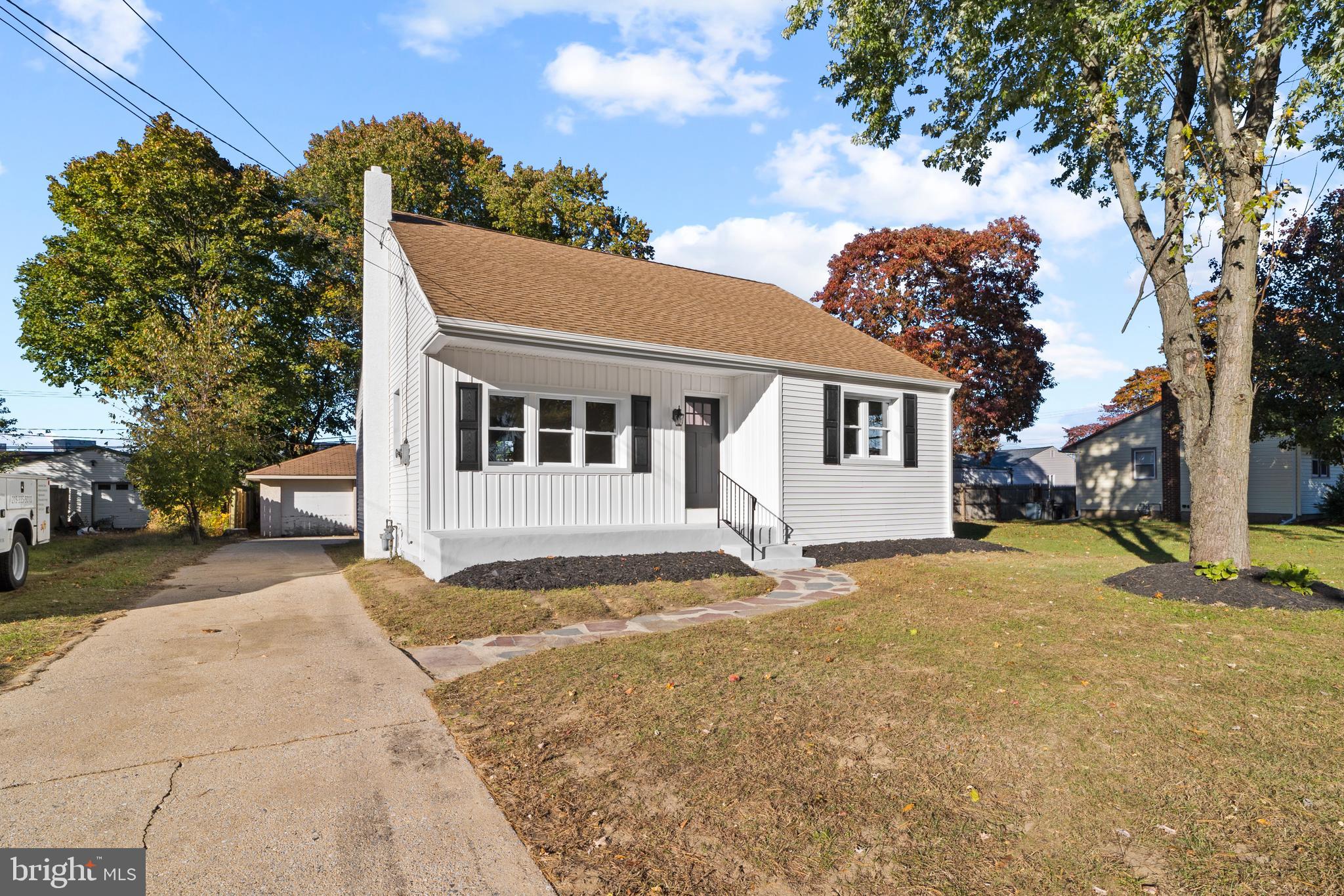1994 Melvina Road Deptford, NJ 08096 - Photo 1 of 28 Gallery Image 1