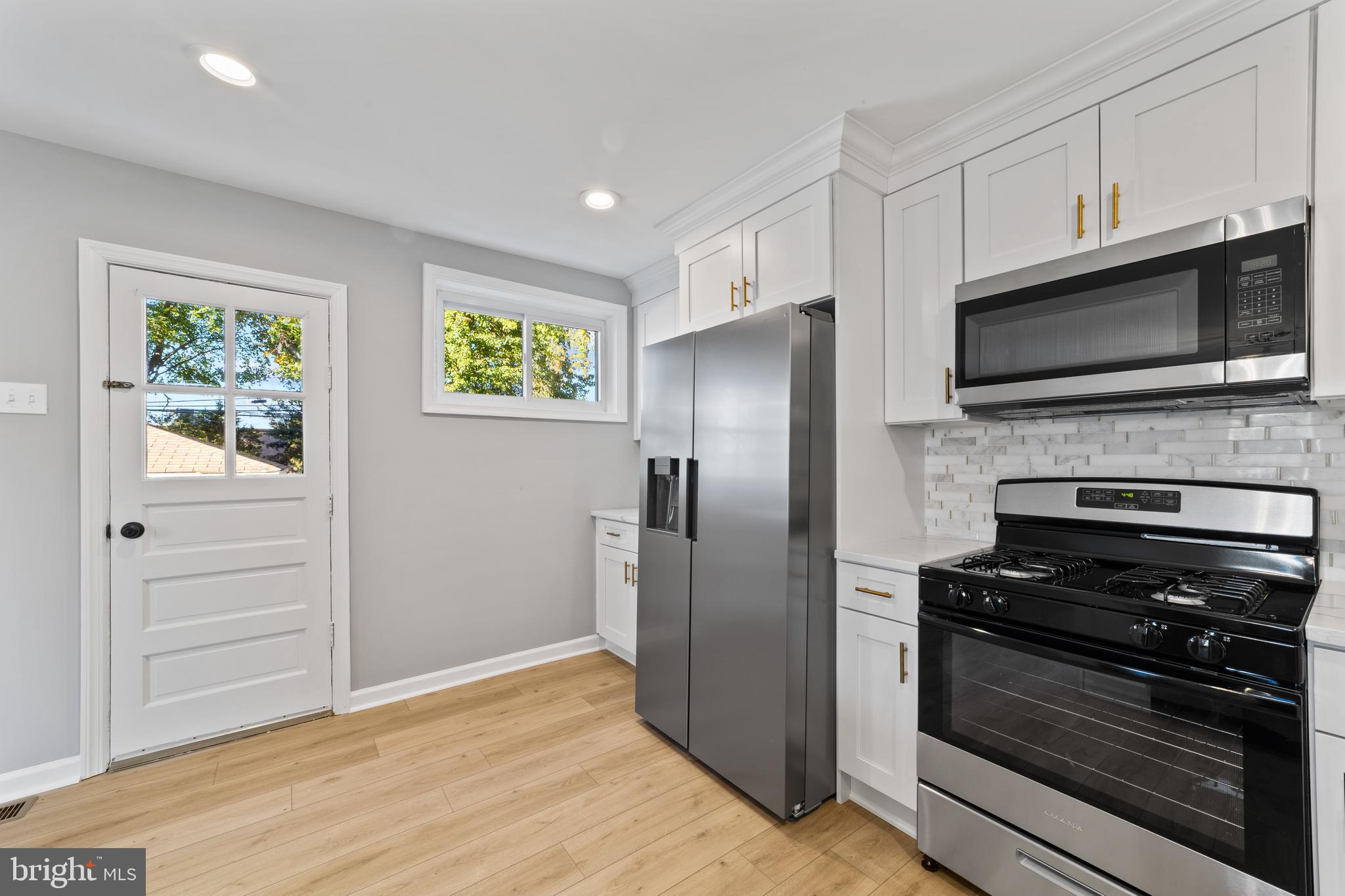 1994 Melvina Road Deptford, NJ 08096 - Photo 11 of 28 Gallery Image 11
