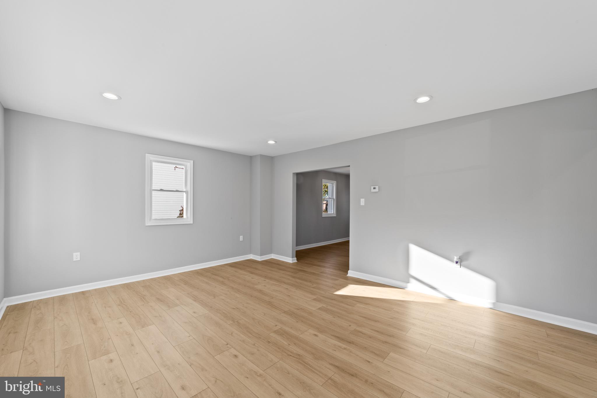 1994 Melvina Road Deptford, NJ 08096 - Photo 4 of 28 Gallery Image 4