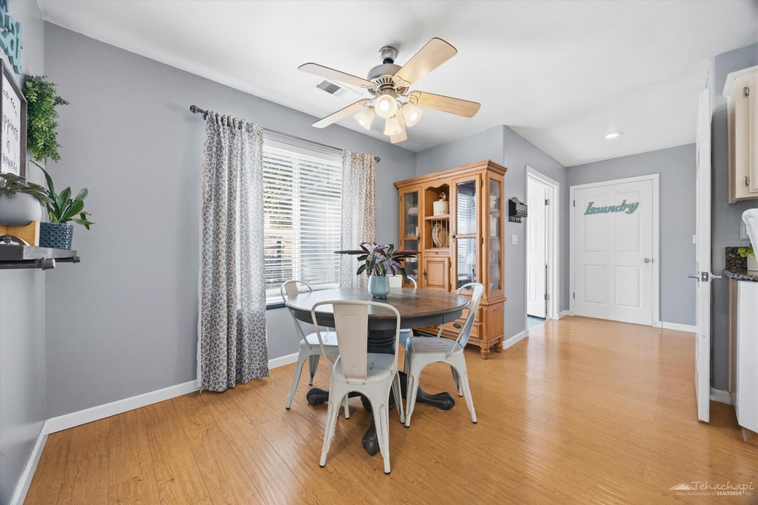 29751 Rolling Oak Drive Tehachapi, CA 93561 - Photo 16 of 64 Gallery Image 16