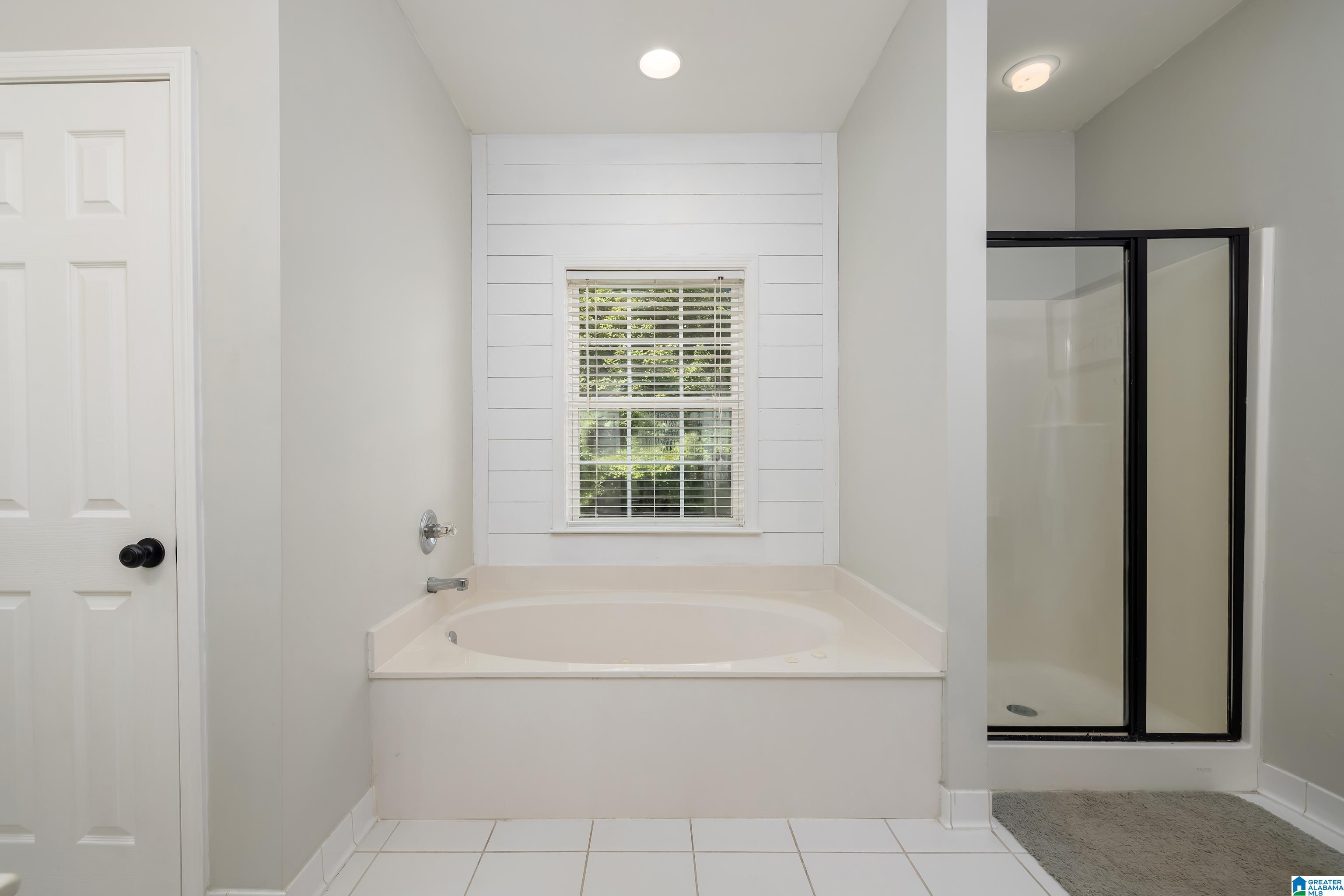 207 Silverleaf Drive Pelham, AL 35124 - Photo 8 of 44
