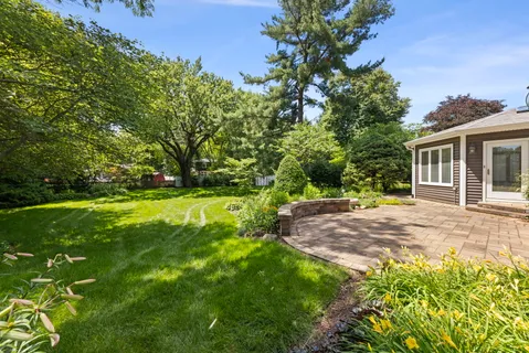 $799,000 | 26W257 Blackhawk Drive, Wheaton, IL 60189