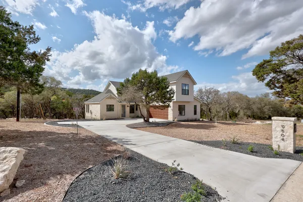 $875,000 | 9504 Harbor Drive, Jonestown, TX 78645