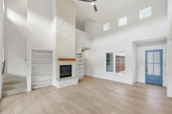 $875,000 | 9504 Harbor Drive, Jonestown, TX 78645