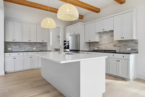 $875,000 | 9504 Harbor Drive, Jonestown, TX 78645