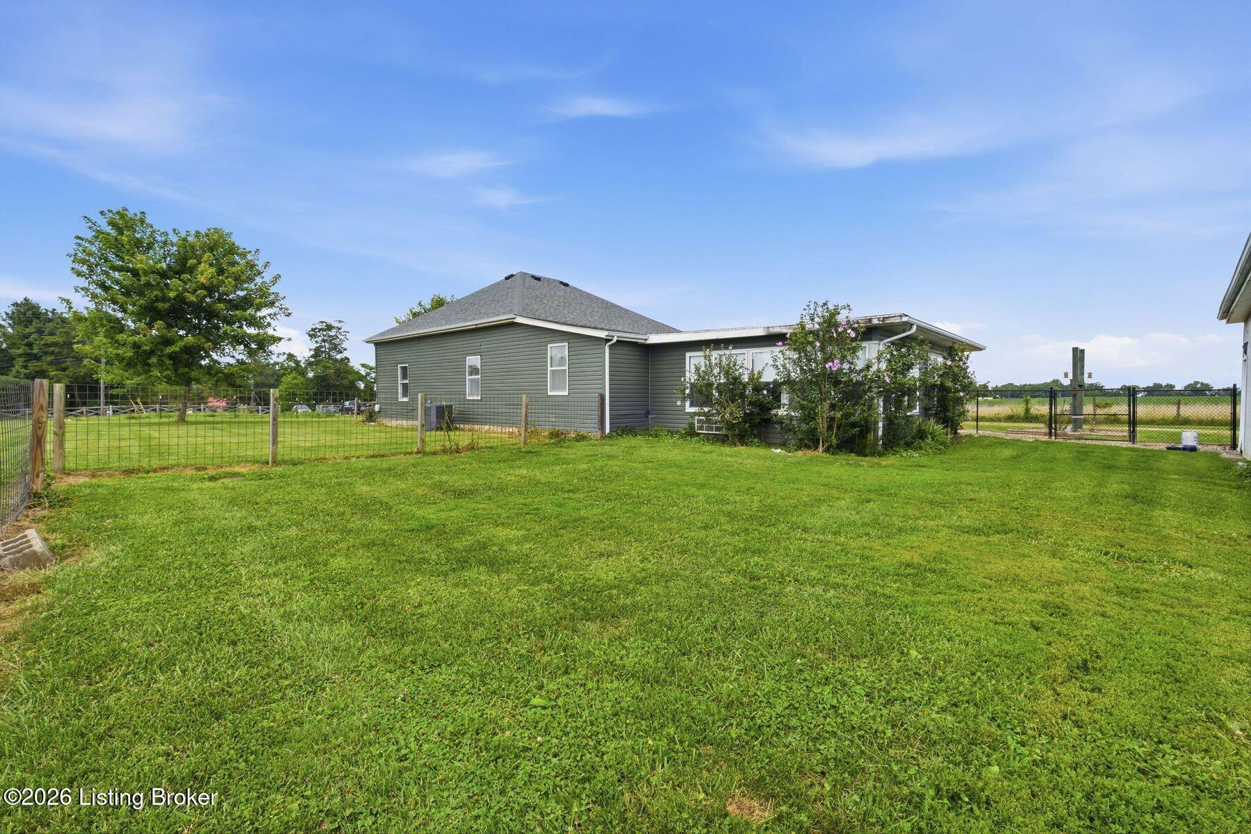 504 Mount Carmel Road Milton, KY 40045 - Photo 24 of 35 photo_online_024