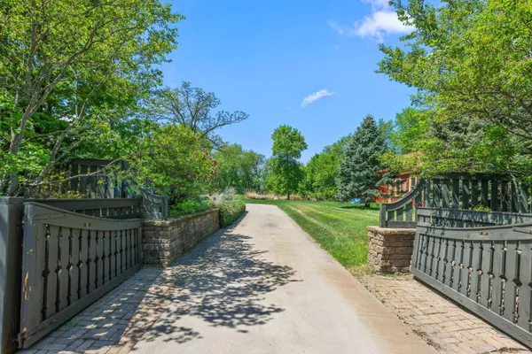 $1,500,000 | 3375 Stark Road Northeast, Cambridge, MN 55008