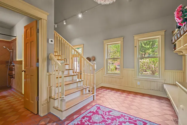 $1,500,000 | 3375 Stark Road Northeast, Cambridge, MN 55008