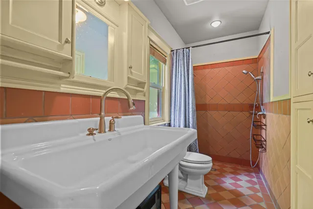 $1,500,000 | 3375 Stark Road Northeast, Cambridge, MN 55008