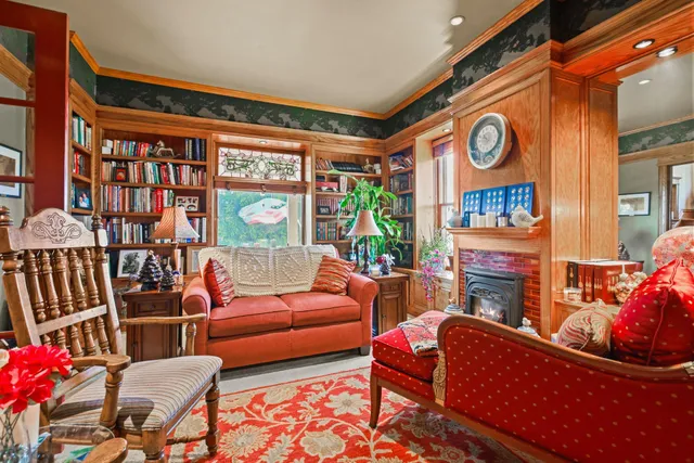 $1,500,000 | 3375 Stark Road Northeast, Cambridge, MN 55008