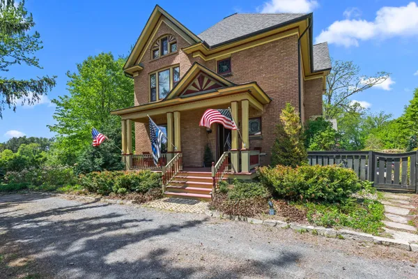 $1,500,000 | 3375 Stark Road Northeast, Cambridge, MN 55008