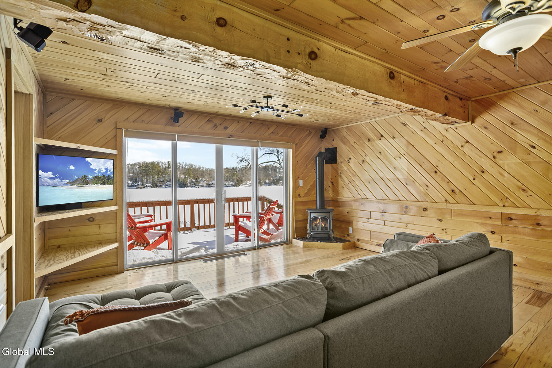 28 Nacy Road Queensbury, NY 12845 - Photo 6 of 30 28 Nacy Rd - Lake George - 8