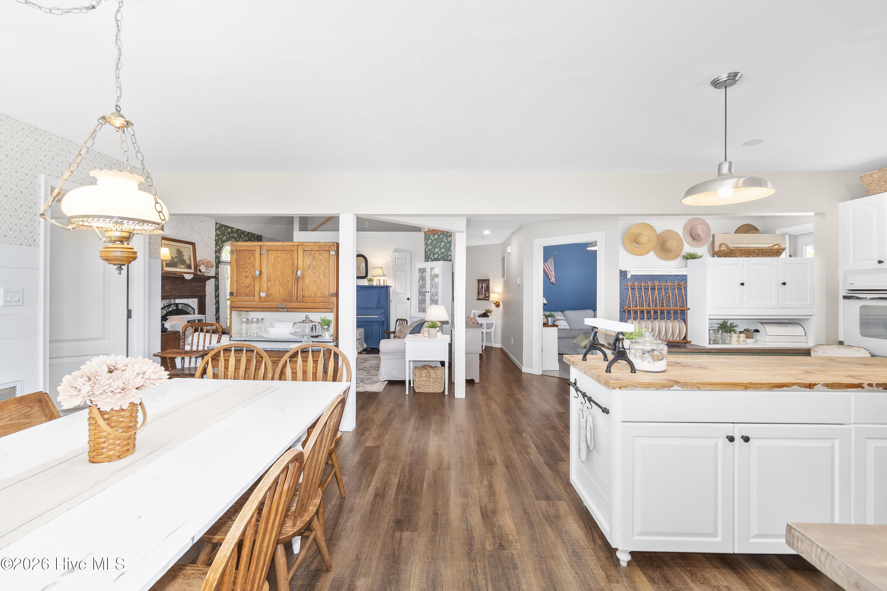 126 Narrow Shore Road Aydlett, NC 27916 - Photo 7 of 83 DSC01619