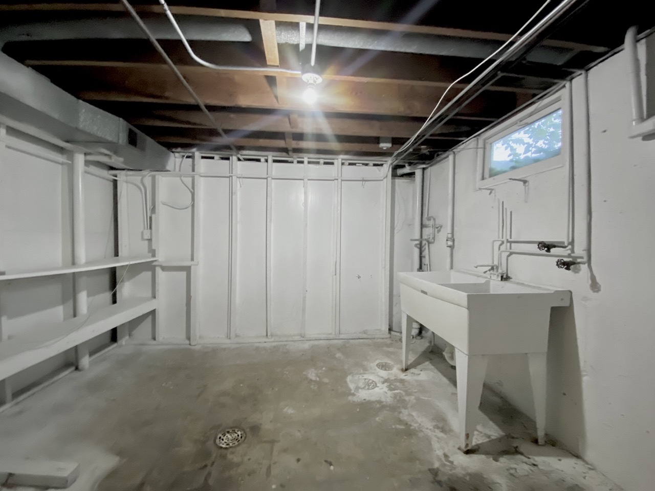 200 Patrick Drive South Elgin, IL 60177 - Photo 19 of 23 a view of utility room