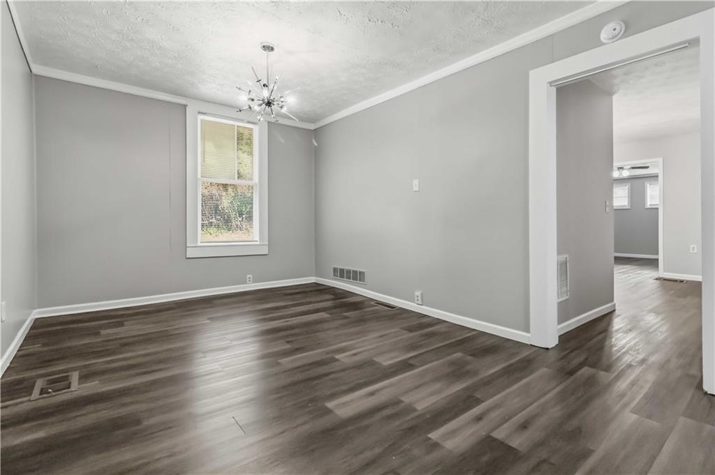 302 Fayetteville Road Jonesboro, GA 30236 - Photo 7 of 31