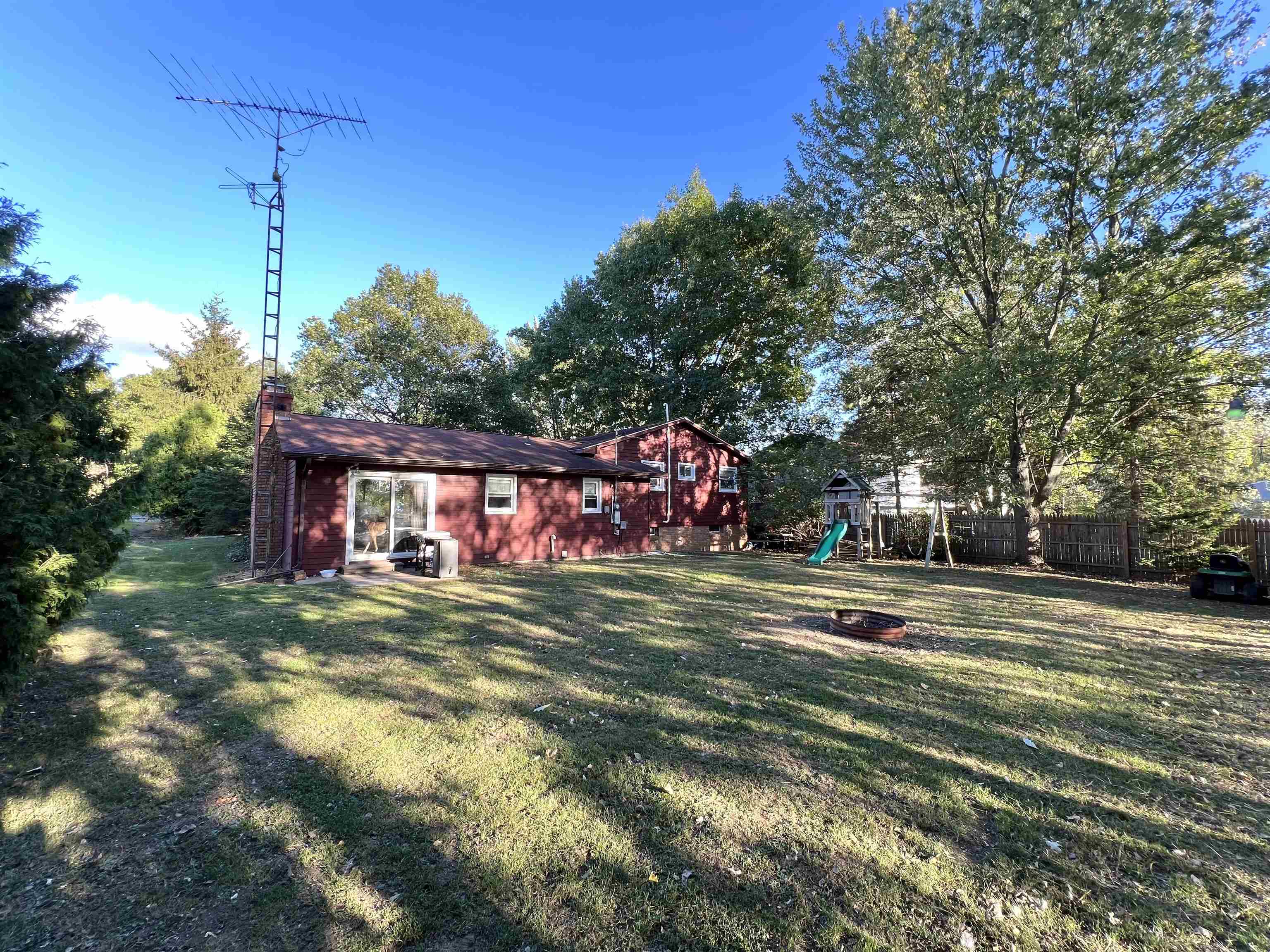 2620 Vandekarr Road Owosso, MI 48867 - Photo 23 of 36 50091013-22.JPG