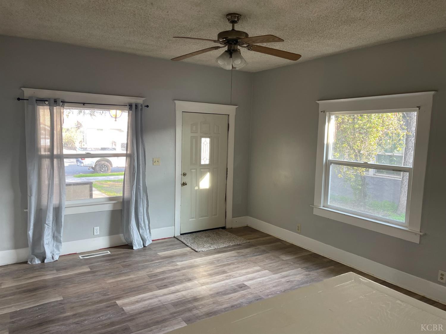 441 B Street Lemoore, CA 93245 - Photo 2 of 6 Gallery Image 2