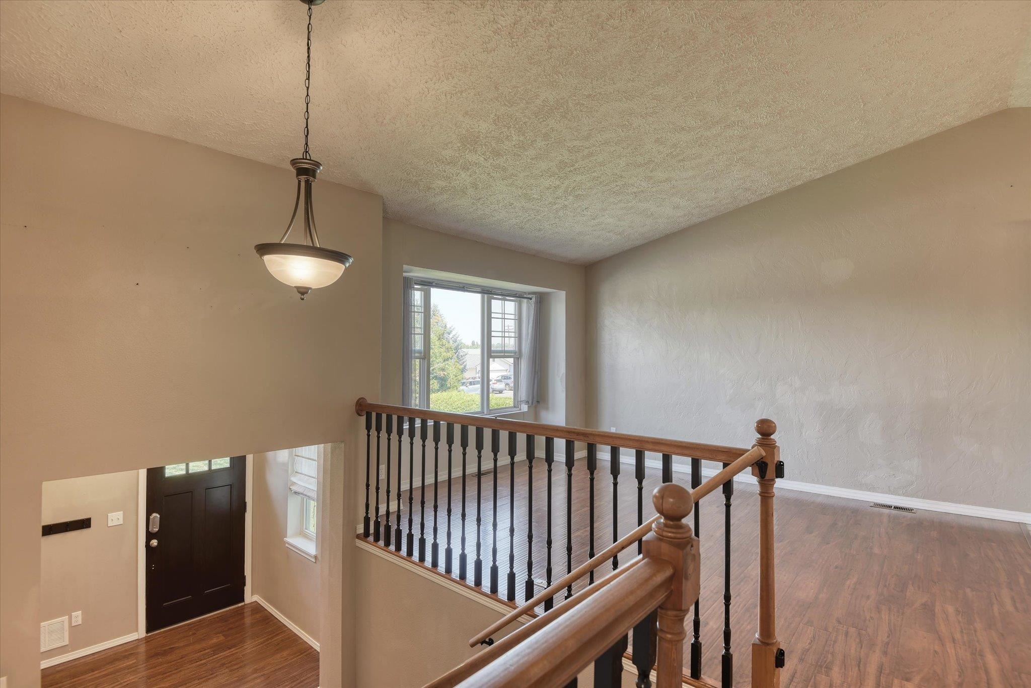 1411 Sinclair Street Davenport, WA 99122 - Photo 7 of 47