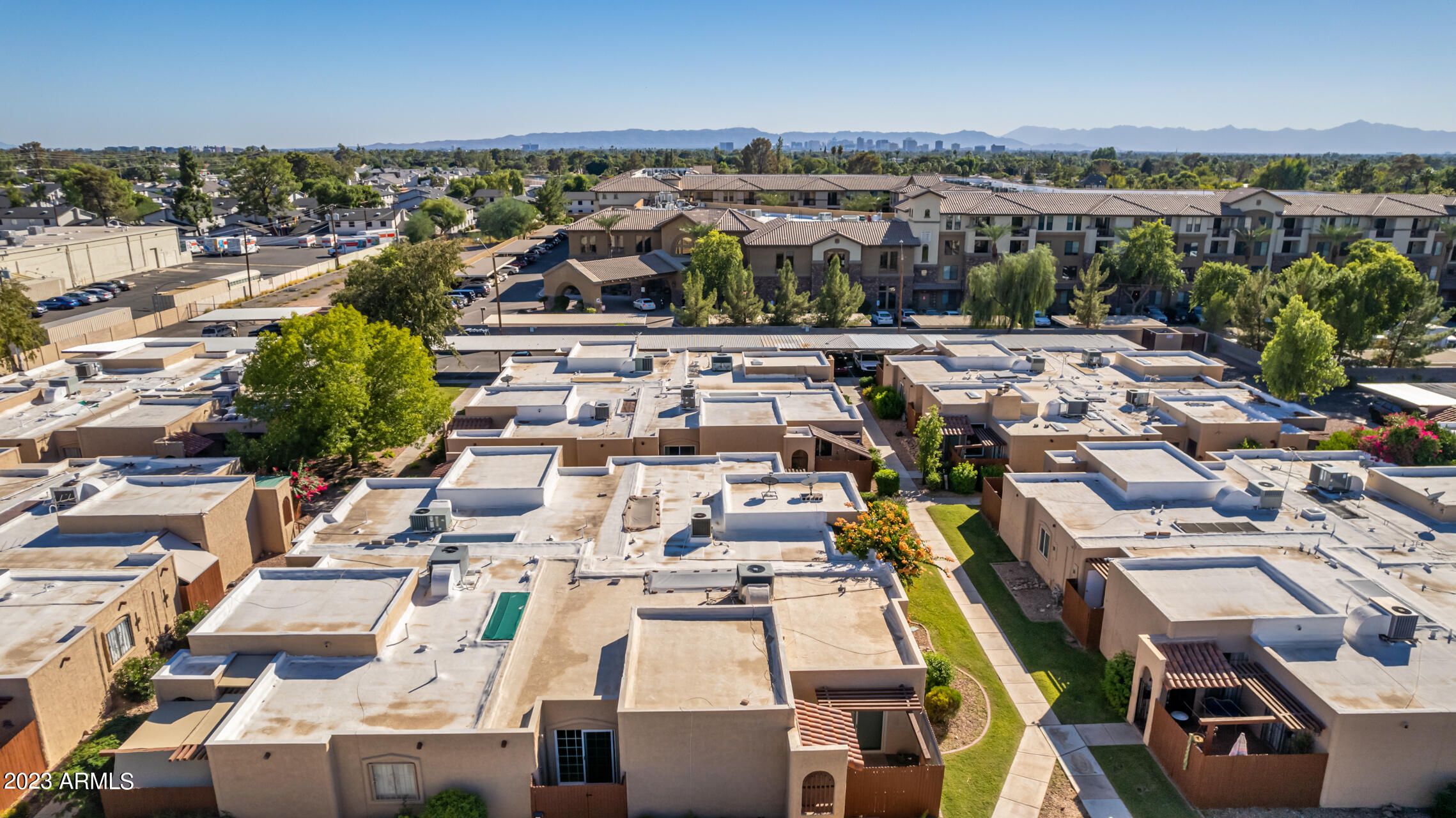1046 East Pueblo Road Phoenix, AZ 85020 - Photo 25 of 28 0007-07-Pueblo Drone
