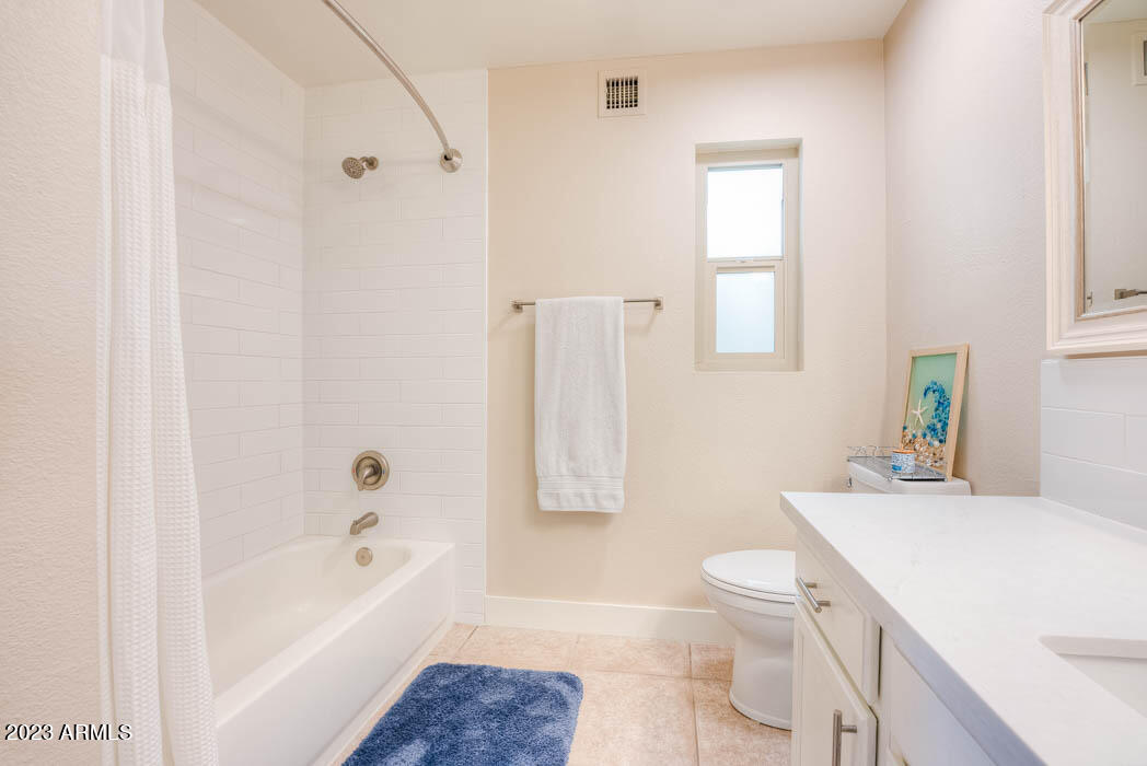 1046 East Pueblo Road Phoenix, AZ 85020 - Photo 8 of 28 DSC08414_5_6_7_8