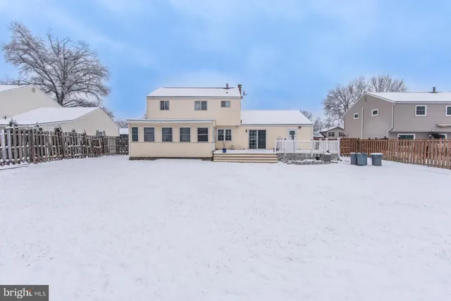 $489,900 | 1036 Oakwood Drive, Warminster, PA 18974